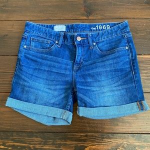 Gap Size 27 1969 Real Straight Shorts
